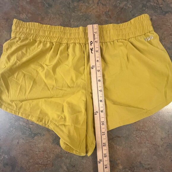 DSG Womens Stride Shorts Grounded‎ Yellow Size S - Picture 4 of 9